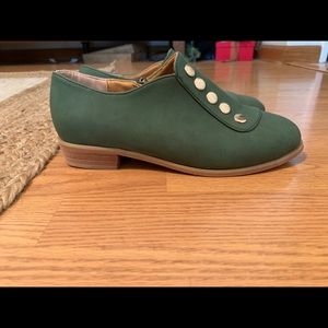 Green low booties